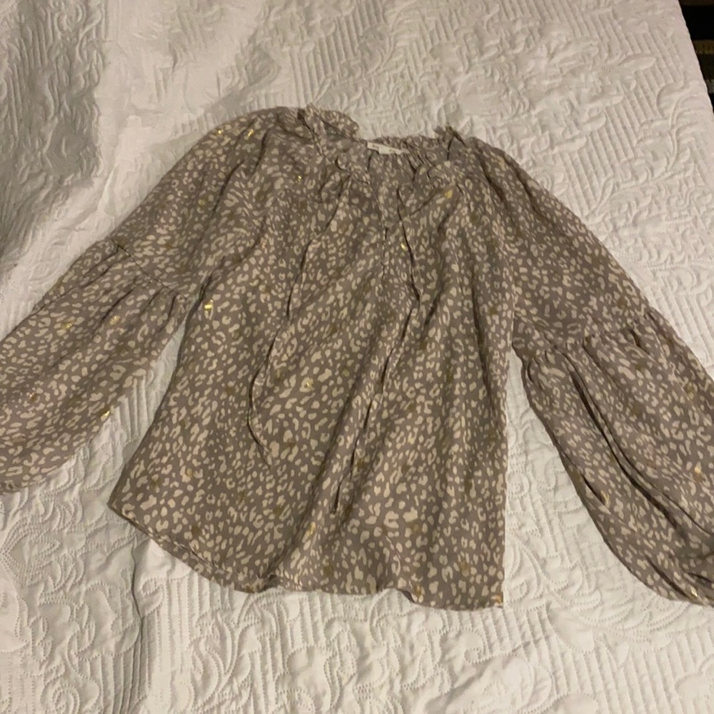 Stylish boutique top